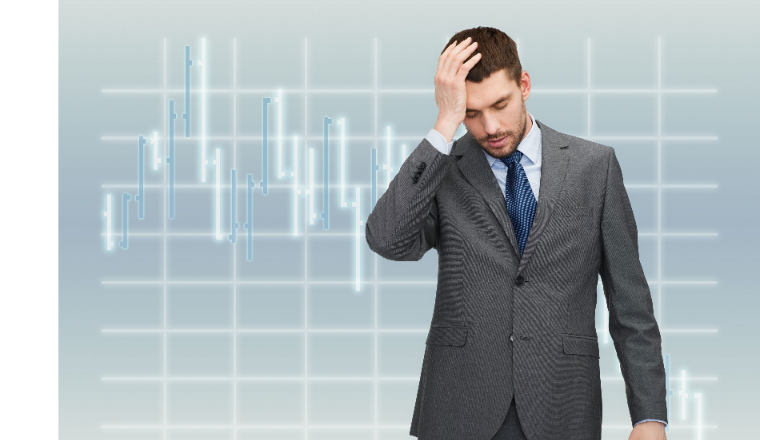 在高营收的表面下，安克面临三重压力