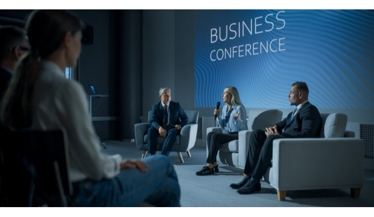 平台竞逐、卖家涌入，这片宝藏蓝海市场终于藏不住了