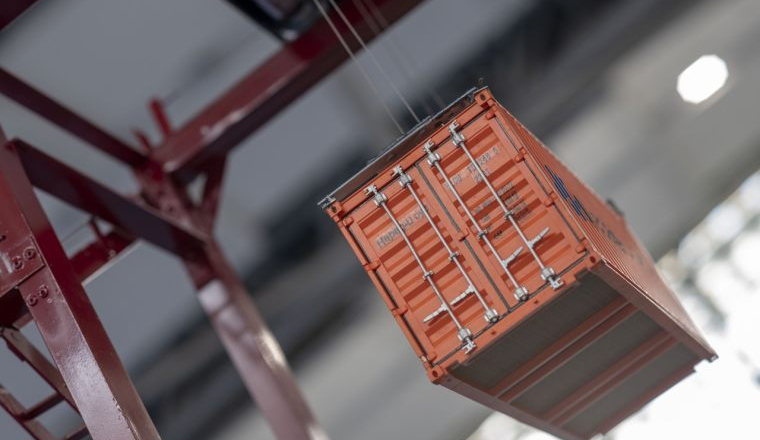 立即生效!美国宣布关税下调10%!