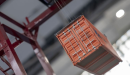 立即生效！美國宣布關(guān)稅下調(diào)10%！