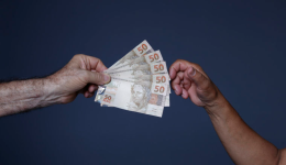 到巴西淘金去，一天卖出3000单