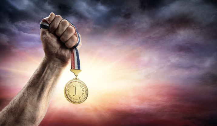 HaiMa红人营销|父子出海创业，把“智能门锁”卖到全球第一！