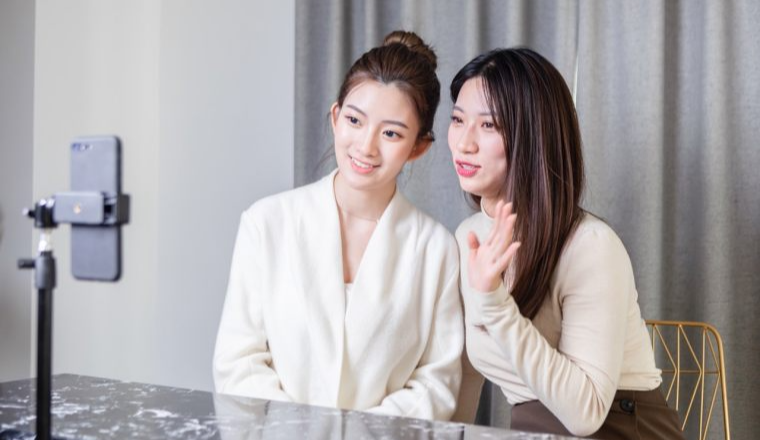 WotoHub2025海外红人营销破局：从“砸钱买量”到“品效合一”，3个预算分配公式曝光