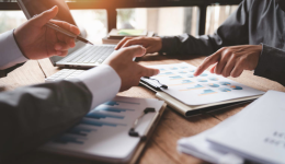 亞馬遜AI推薦Rufus深度研究及理論應(yīng)用數(shù)據(jù)報(bào)告