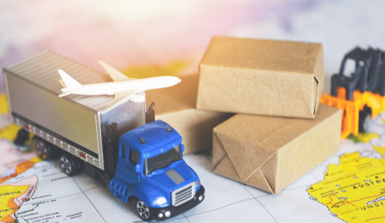 新手做亚马逊如何选择物流方式