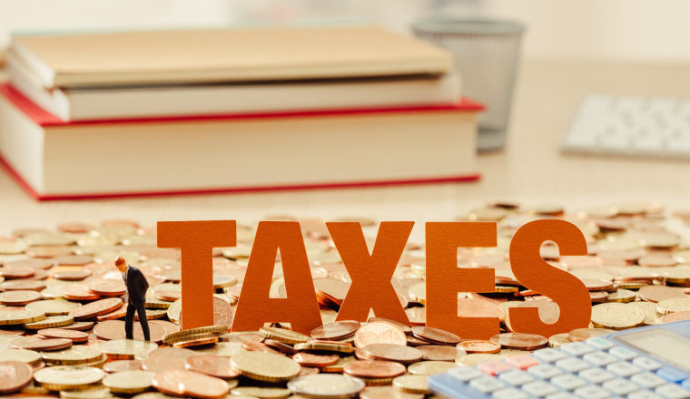 税务透明化时代开启！亚马逊W-8风暴席卷跨境圈，卖家如何守住账户安全？