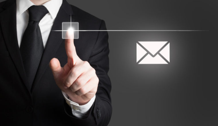 领英高级公司主页为什么更容易获得海外客户信任？