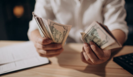 爆了！中國團隊新品火到海外，預售已破 300 萬美元