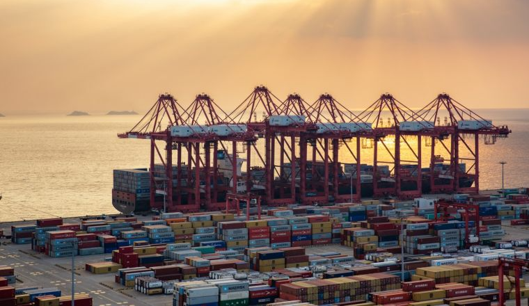 跨境电商迎新机遇！9810出口海外仓模式详解，助企业降本增效