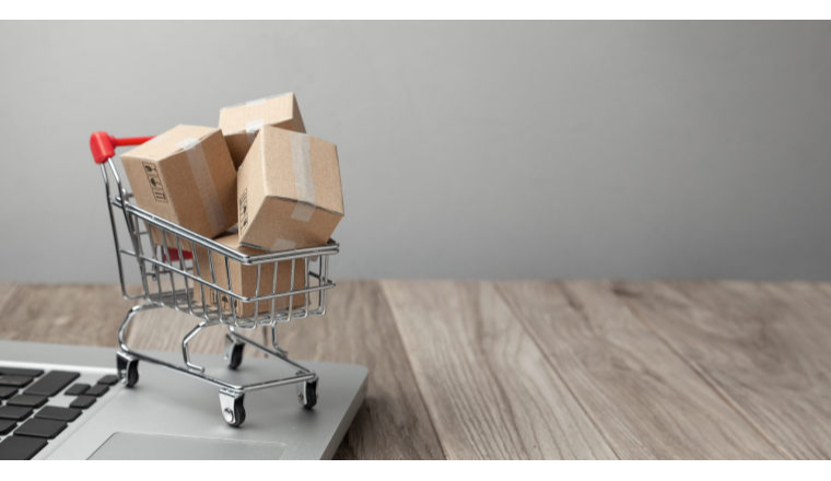 绘王的亚马逊传奇：从卖房创业，到年销5000万美元破圈增长