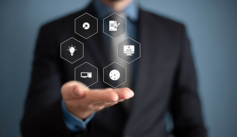 美国专利局：你用AI发明的专利，到底算谁的？