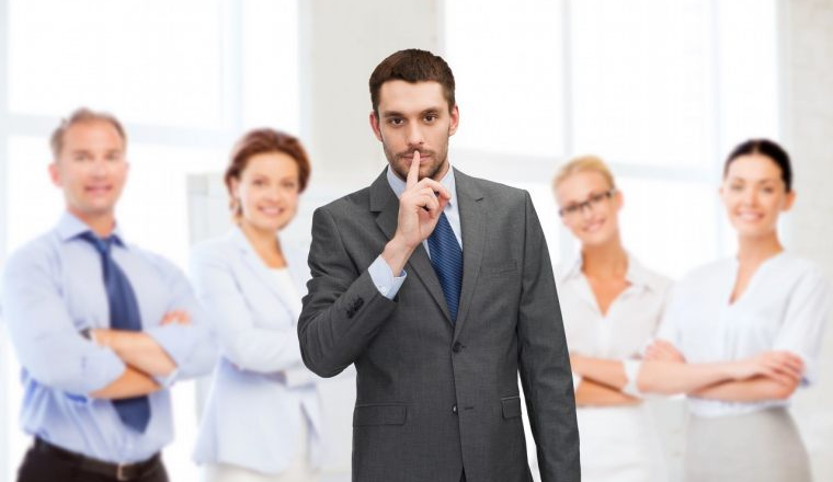 不懂电商的美国CEO，集体出局