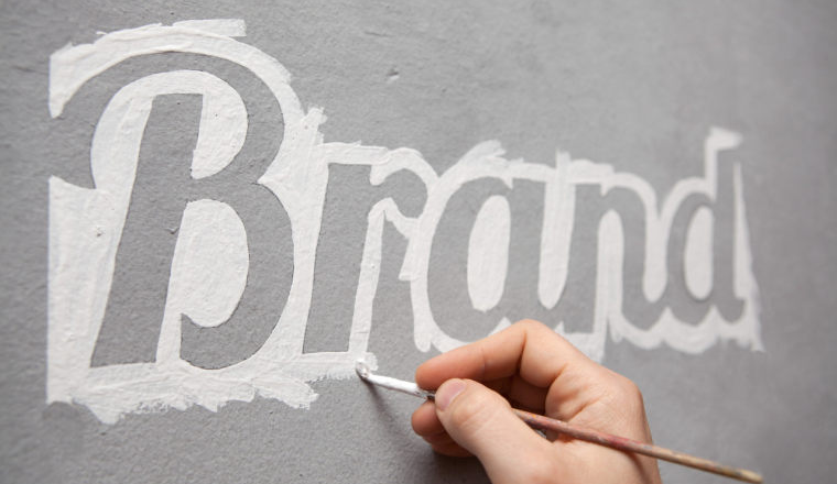 60岁在苏州创业，他把这个品牌做到全球第一，年销超20亿！