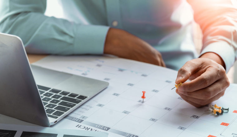 亚马逊亏损型广告贡献80%订单却亏钱，该关掉还是死扛？