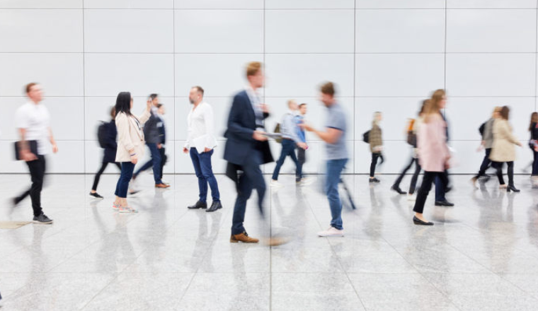 从“走出去”到“走进去”，看头部大卖如何解构全球化深水区