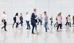 从“走出去”到“走进去”，看头部大卖如何解构全球化深水区