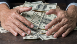 对话 Crown Shades 创始人：三个月冲进类目Best Seller，“一键开合”遮阳棚爆火