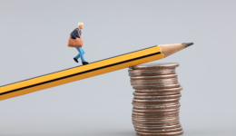 亚马逊AI工具选品，锁定高利润类目