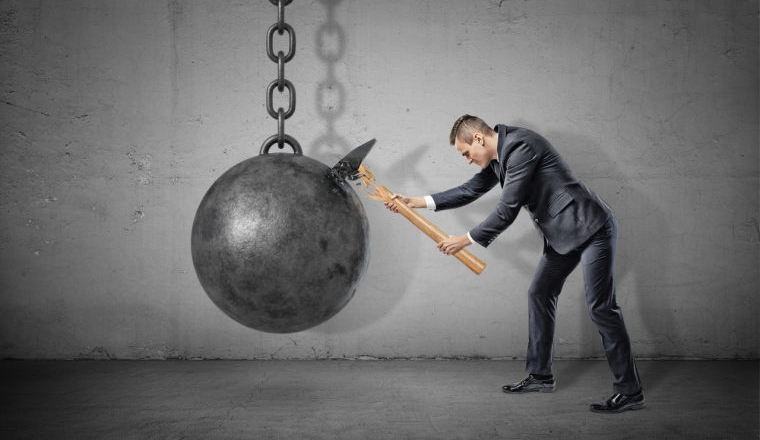 亚马逊开年暴击：卖家被扫号、评论政策大改