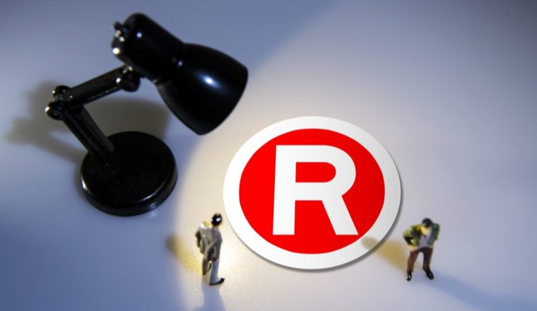 25-cv-06878，国人出海服饰品牌Avamo跨境维权，涉案账户资金已被TRO冻结！