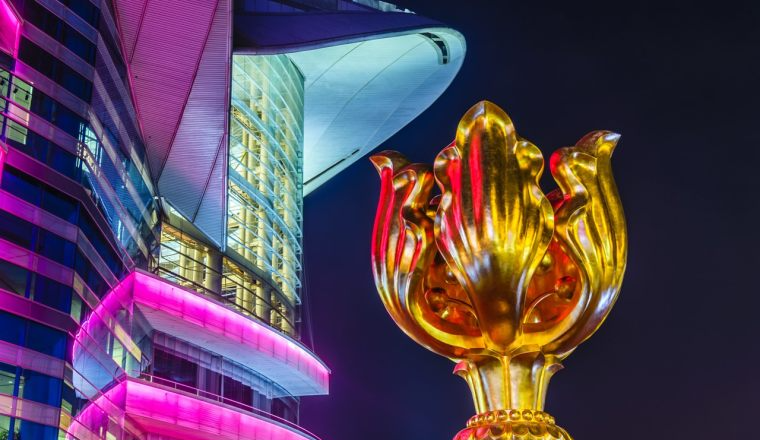 很多有香港公司的跨境卖家现在都开始担惊受怕了！你的离岸架构还安全吗？