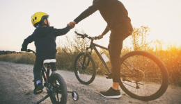 HaiMa红人营销|年销十亿！义乌小伙靠卖”单车配件”逆袭人生!