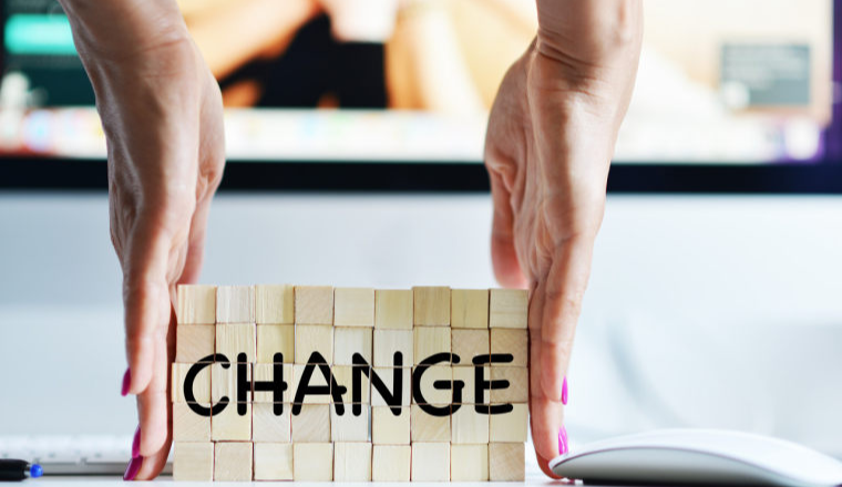 30年老厂亚马逊出海爆发，实现从制造者到品牌商的完美转型