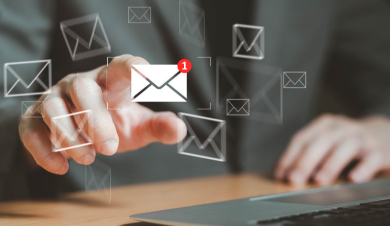 外贸企业生存指南：为什么说“全域营销私域化”是摆脱内卷的出路？