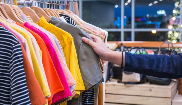 服装跨境新手如何低成本建站？独立站平台这样选！