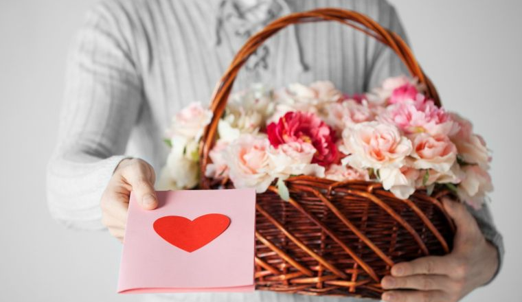 高复购+高溢价！这些产品正在吃透“悦己”红利