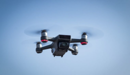 大疆20年：孙悟空的紧箍咒