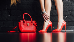 7个月狂销30亿！中国女鞋霸榜亚马逊TOP1，跨境卖家的致富风口来了