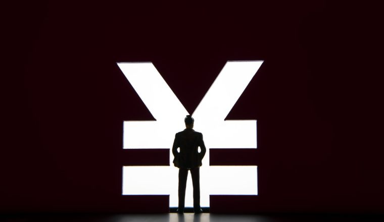 中国服装进口商被抓！海外再曝超3300万欧元逃税案