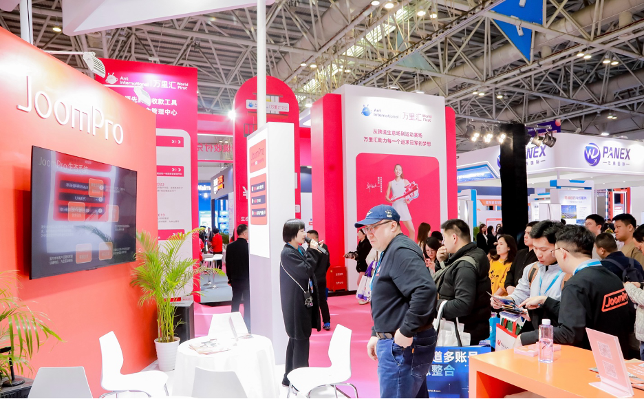 JoomPro福州跨交会圆满收官:单日接待超千人,创新一站式服务模式引爆招商热潮