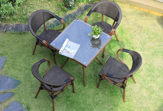 大件家具爆发式增长,他入驻半年拿下单站点月销$10万