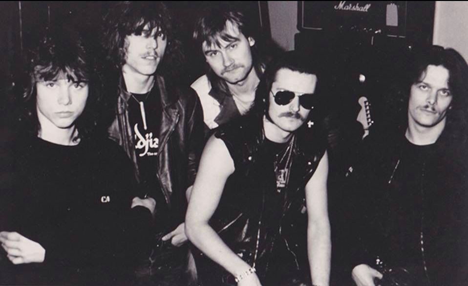 快看!UMG旗下两个新乐队品牌维权,连发四起案件!