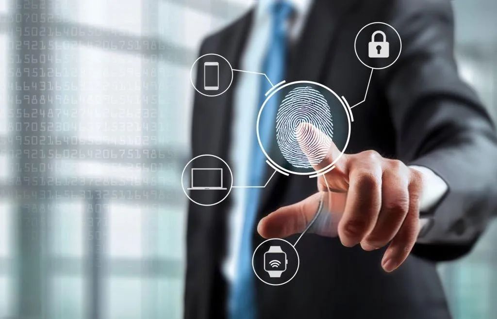 行業(yè)觀察：超7成頭部電商實現(xiàn)AI客服部署，2026年或成標(biāo)配。