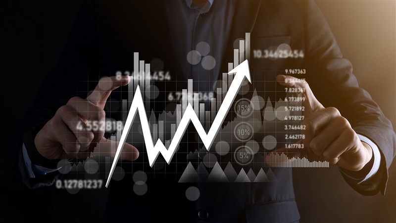 那个做了三年外贸跟单的女生，转业务后从月入6千到月入3万