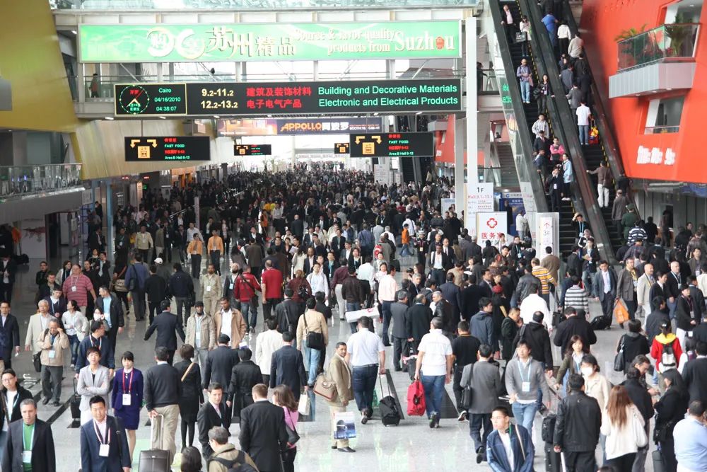 被这张照片整破防！广交会，我可想死你了！