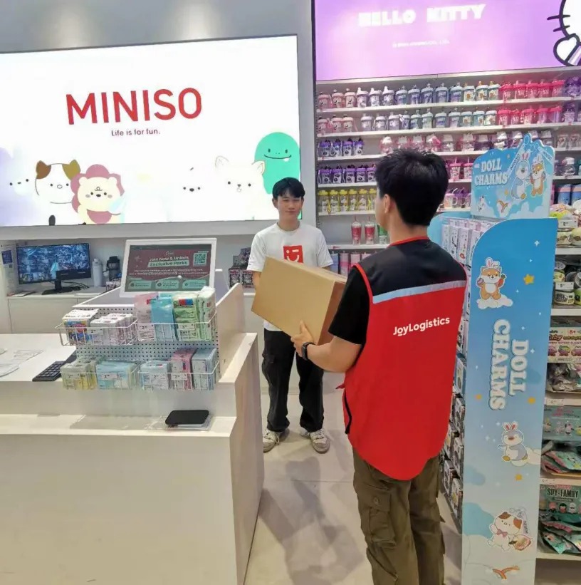 全球“黑五”订单纷纷送达！京东物流“黑五”首日单量大涨超400%