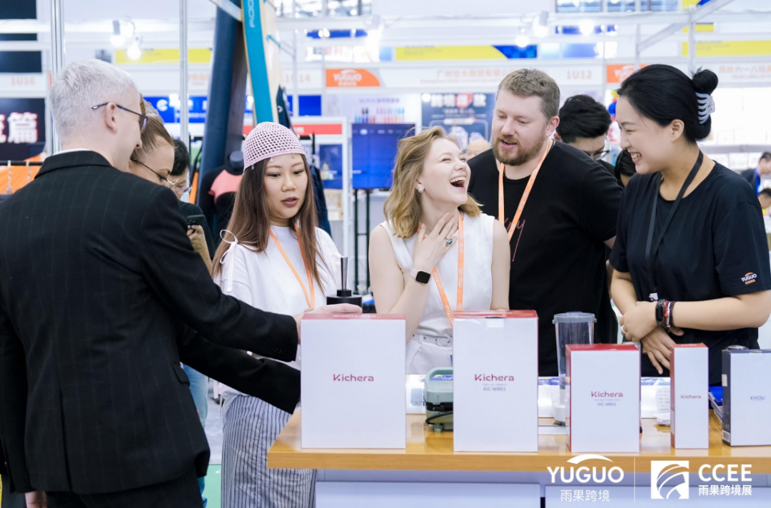 “人挤人”，2024CCEE雨果跨境展成效显著，展商现场表态，“下一届还来！”