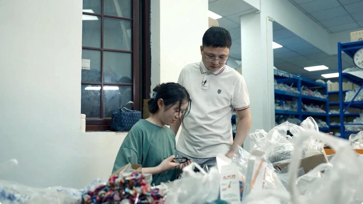 揭秘亚马逊大卖是如何硬控“库管”，如何更合理的补货备货？