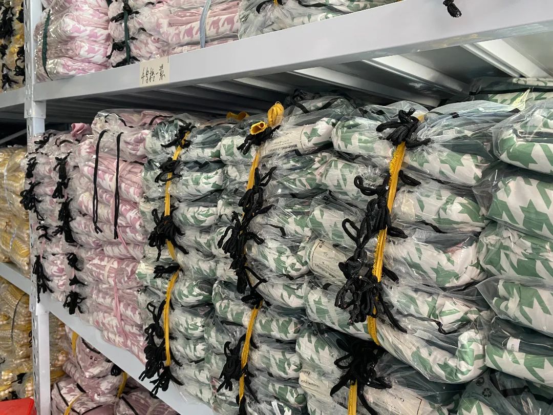 叠石桥全品类低价供货商，订货福利来啦~