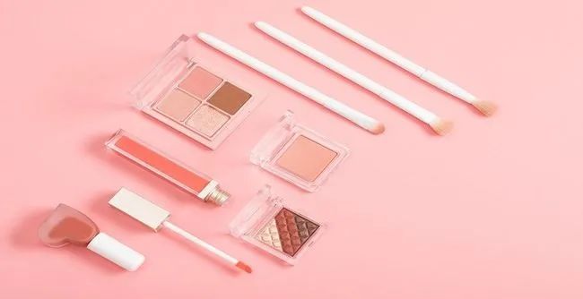 突发！美国政府大幅度上调对华产品关税！9月27日即生效