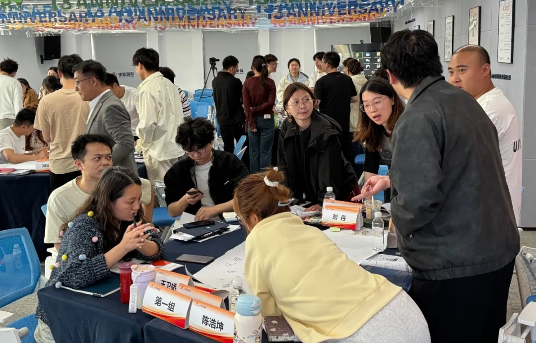 中坚聚力 行稳致远 | 锦联国际物流上半年“领导力进阶计划”培训课圆满收官