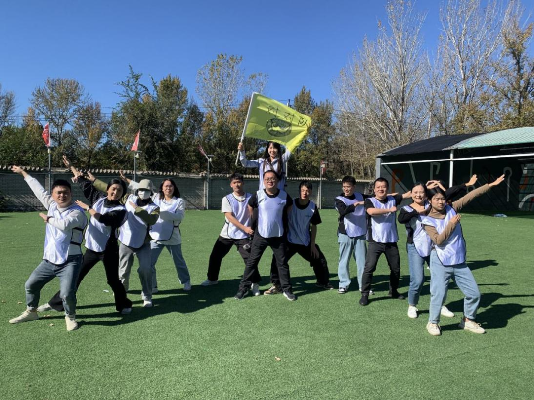 @跨境人：在背后默默支撑你的，有这样一群“结行人”