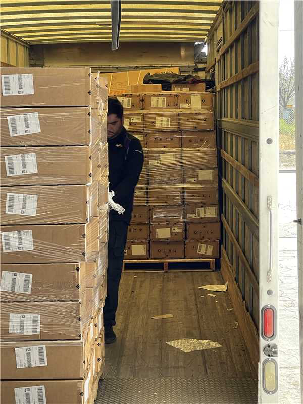 一周狂卖4000台！这个太阳能设备品牌凭什么在速卖通“杀疯了”