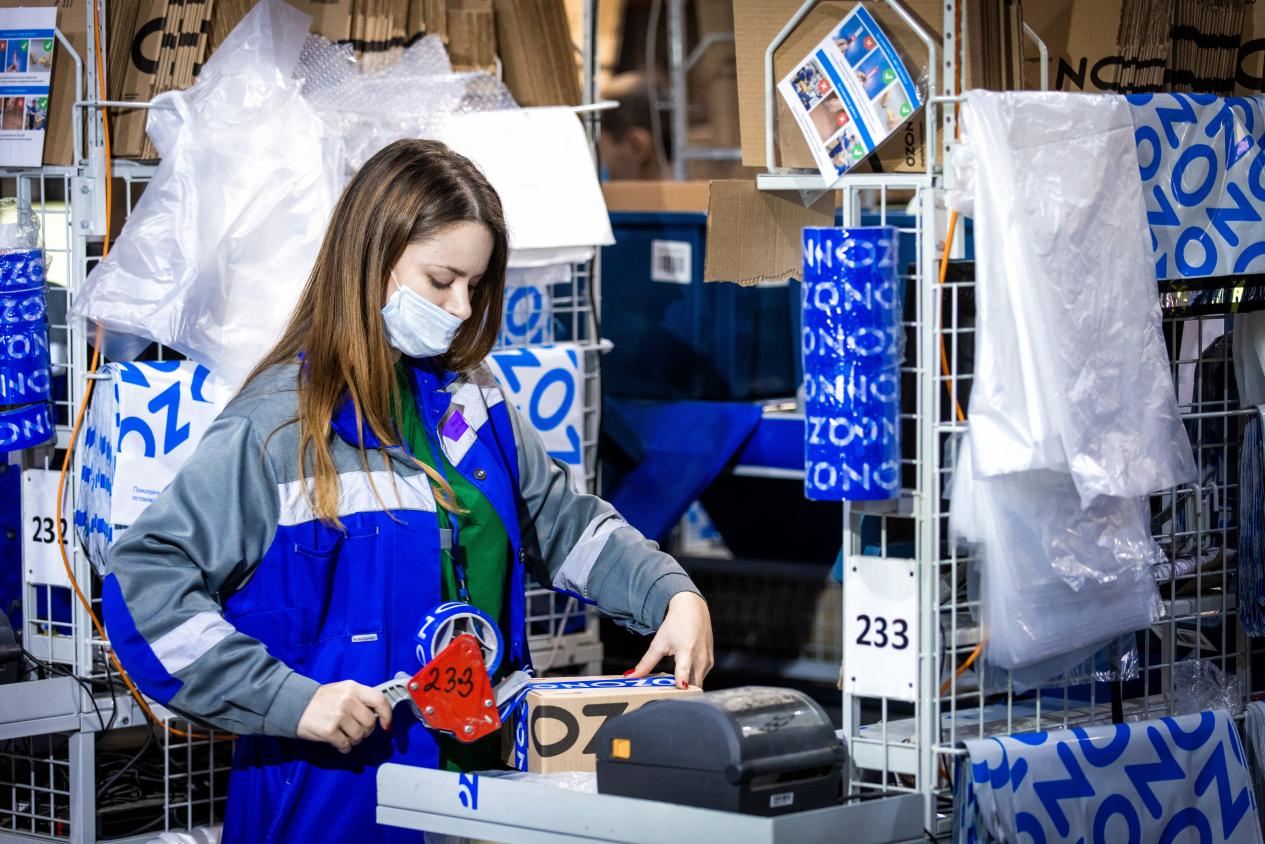 路透社：俄罗斯 Ozon 希望到 2026 年，交易额达到 340 亿美元