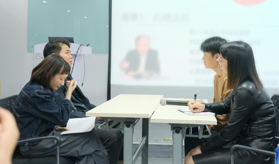 @跨境人：在背后默默支撑你的，有这样一群“结行人”