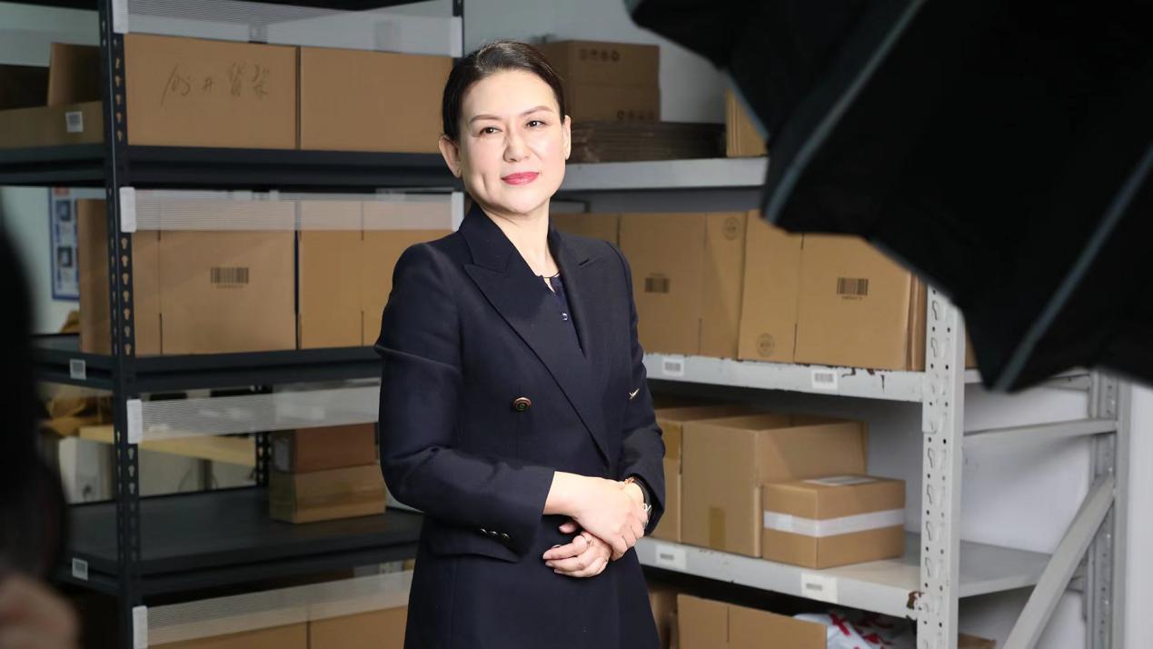 递四方董事长曹光获评第十四届深商风云人物！